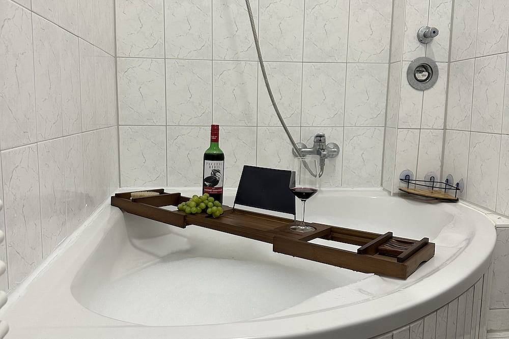 Entire apartment, |Flat| |Balcony| |City Center| | High Speed Internet | Fresh | in Hanover Mitte, Hannover