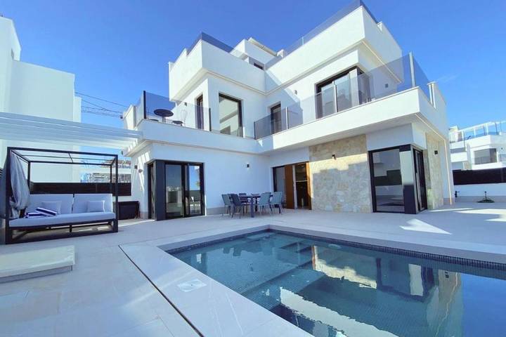Chalet para 8 personas, con piscina además de vistas y jardín - 1