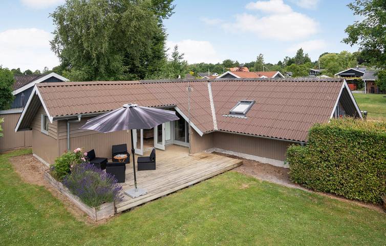 Ferienhaus für 8 Personen, mit Garten und Terrasse