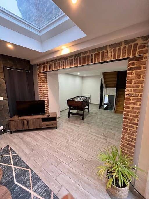 Location de vacances pour 8 personnes, avec sauna ainsi que jardin et vue dans Chooz - 2