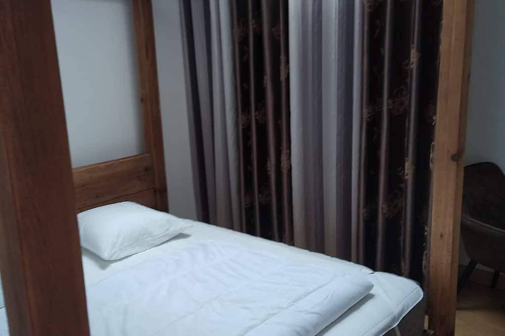 A 5 min de la mer Maison Rénovée in Saint-Laurent-de-la-Salanque, Côte d'Améthyste