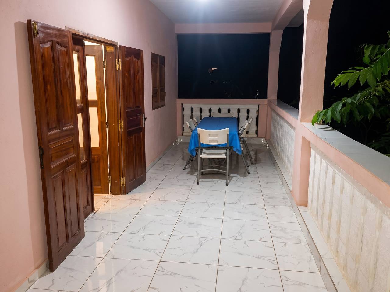 Appartement entier, Appartement spacieux avec vue sur Bandrele, terrasse, barbecue in Bandrele, Mayotte