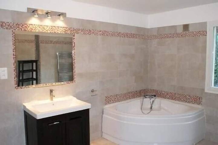Location de vacances pour 8 personnes, avec jardin et balcon à Gattières - 4