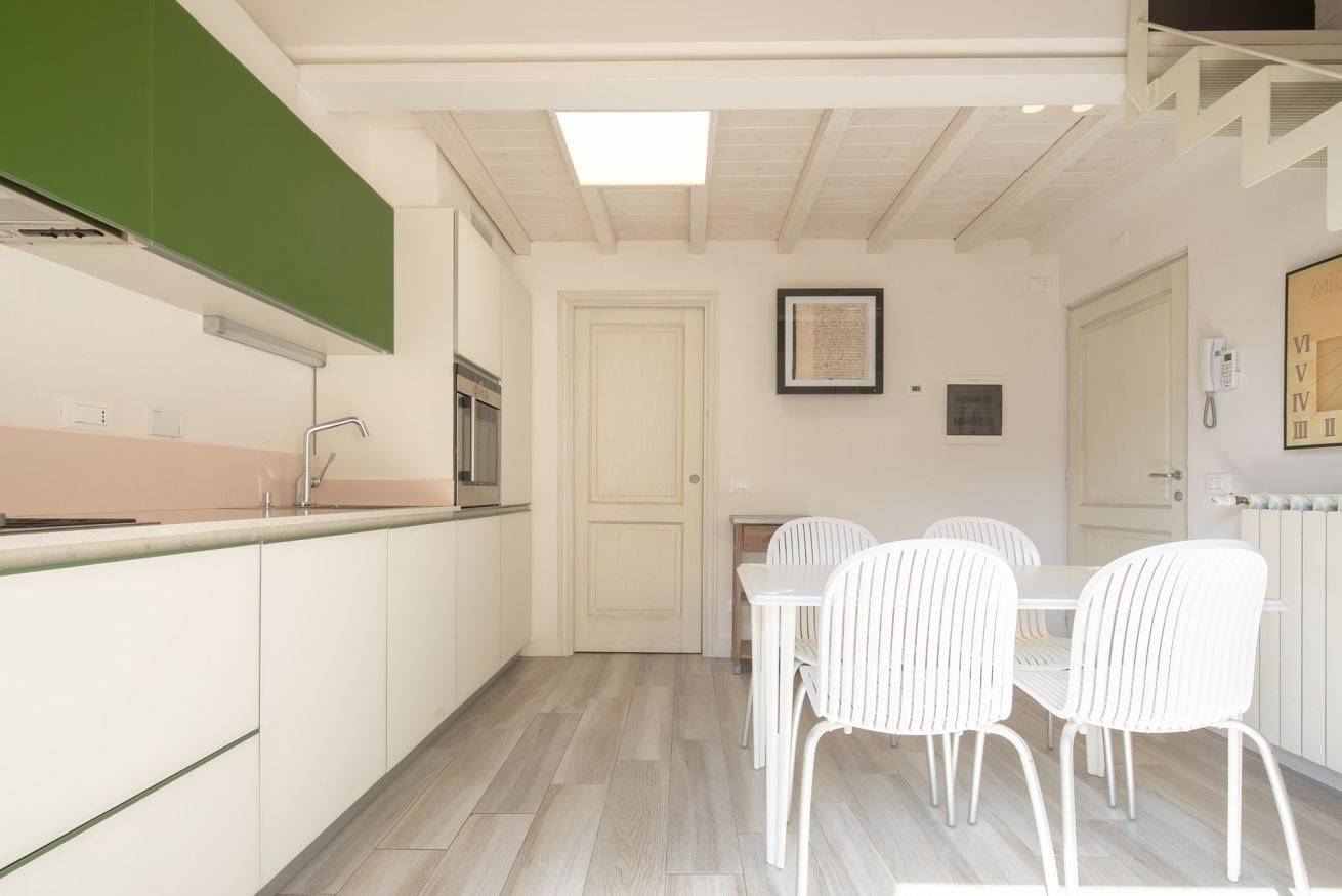Apartamento entero, Apartamento de vacaciones para 5 personas con balcón in Florencia, Provincia de Firenze