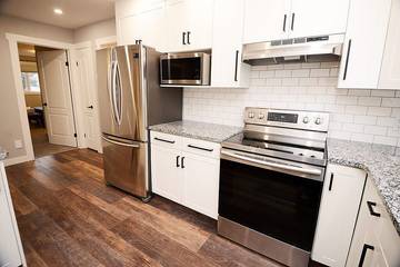 Glamping for 6 Guests in Canadian Rocky Mountains, Castle Mountain, Picture 1