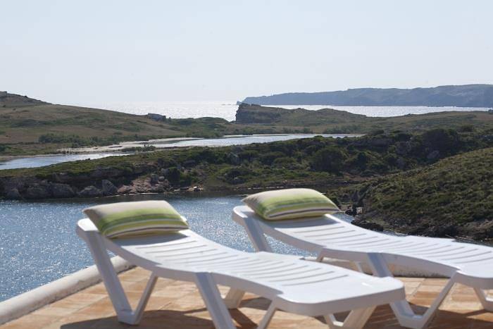 Apartamento de vacaciones para 6 personas, con vistas al mar además de jardín y piscina - 1