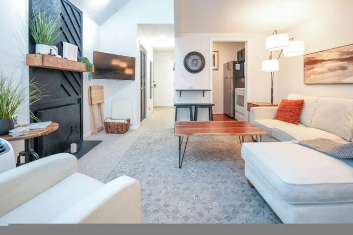 Apartamento de vacaciones para 4 personas, con balcón además de piscina y sauna - 1