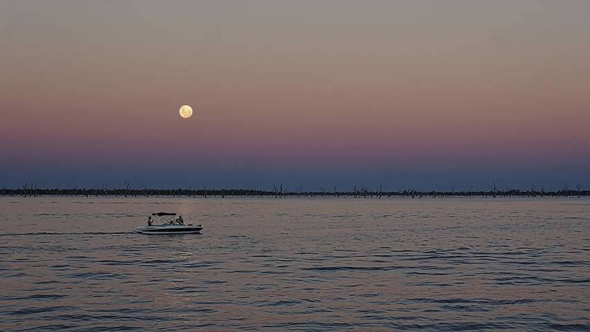 Ferienwohnung für 6 Personen, mit Terrasse und Garten sowie Pool - 1