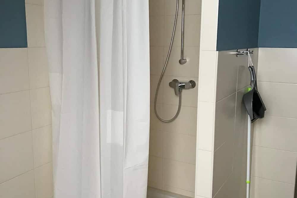 Ganze Wohnung, Gemütliche Ferienwohnung in Neu Hirschburg \"Rostocker Heide\" Haustierfreundlich! in Neu Hirschburg, Ribnitz-Damgarten