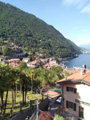 Gîte pour 2 personnes, avec jardin et balcon ainsi que vue sur le lac et vue à Argegno