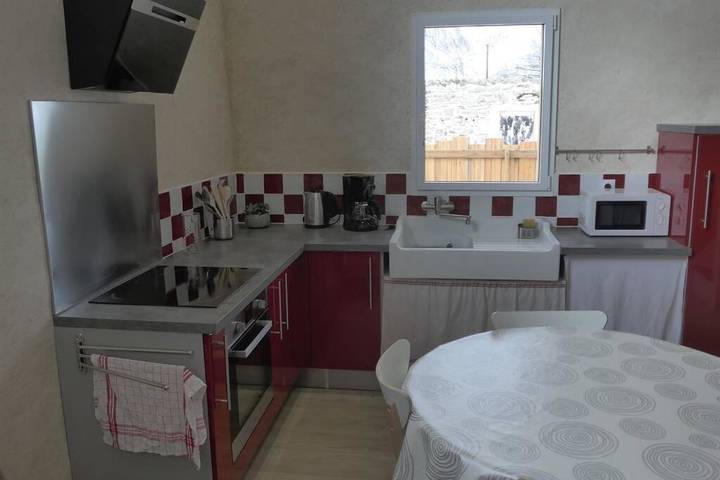 Location de vacances pour 4 personnes, avec terrasse à La Boissière-de-Montaigu - 2