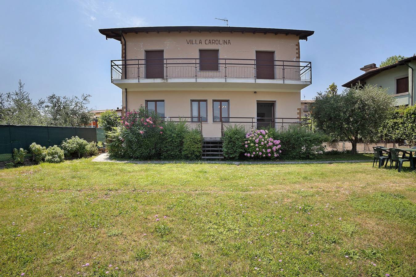 Casa de vacaciones 'Carolina' con vistas al lago, terraza privada y Wi-Fi in San Felice del Benaco, Montañas Garda