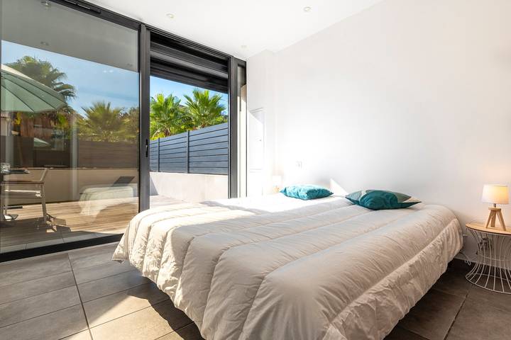 Gîte pour 3 personnes, avec jardin et terrasse à Grosseto-Prugna - 4