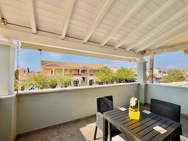 Gîte pour 2 personnes, avec terrasse dans Acharavi - 4