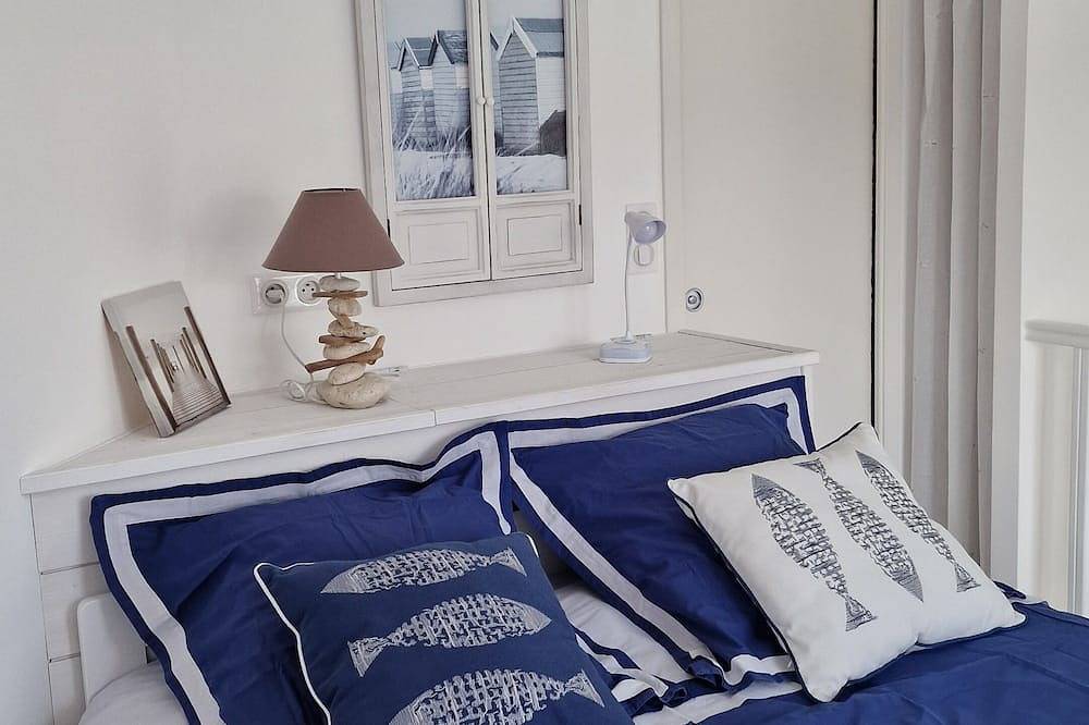 Ganze Wohnung, T2 Duplex *** cosy and bright 26 m2, with a small sea view at 400 m, for 2 in Fouras, Rochefort und Umgebung
