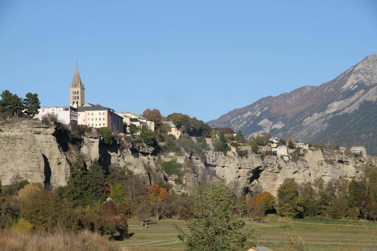 Appartement entier, Le Vieux Chalet in Embrun, Parc national des Écrins