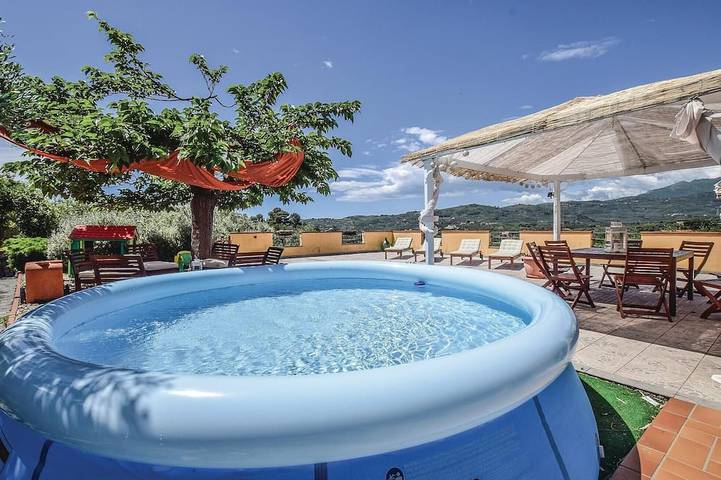 Holiday home for 8 people, with pool and terrace - 1