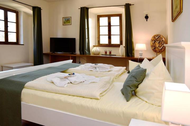 Hotel für 3 Personen, mit Ausblick und Garten im Altmarkkreis Salzwedel - 4