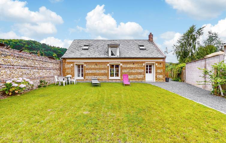 Gîte pour 6 personnes, avec jardin à Grainville-la-Teinturière