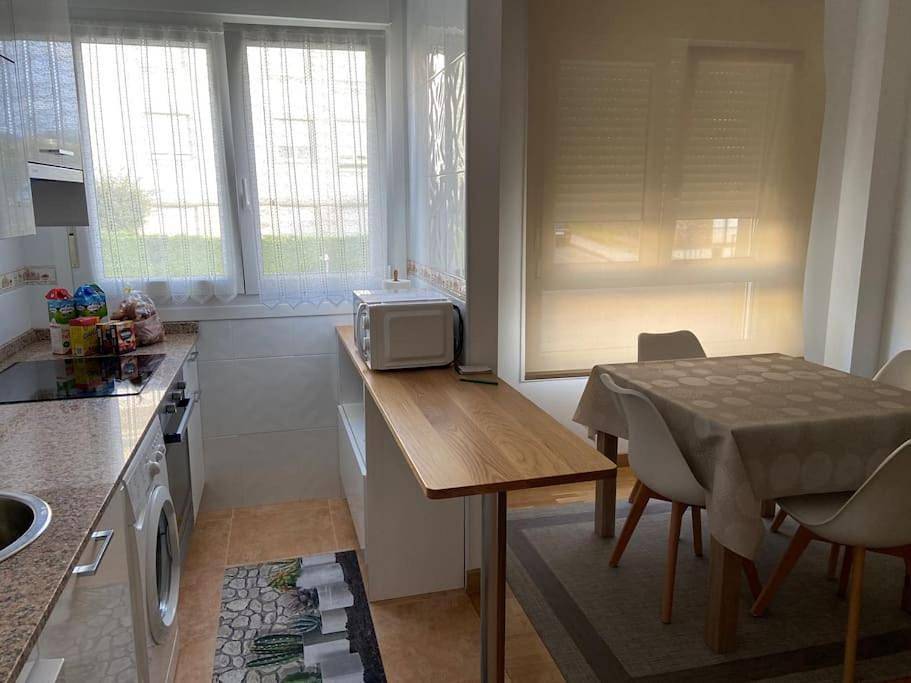 Apartamento entero, Two-Bedroom Apartment in Puerto de Vega, Navia