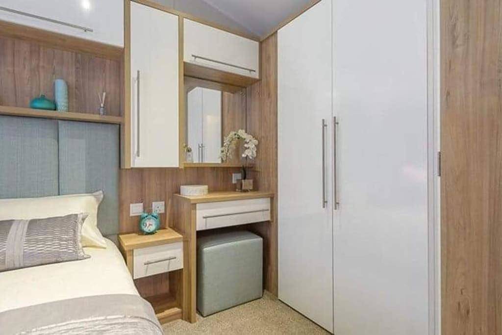 Two-Bedroom Chalet in Newquay, Cornwall