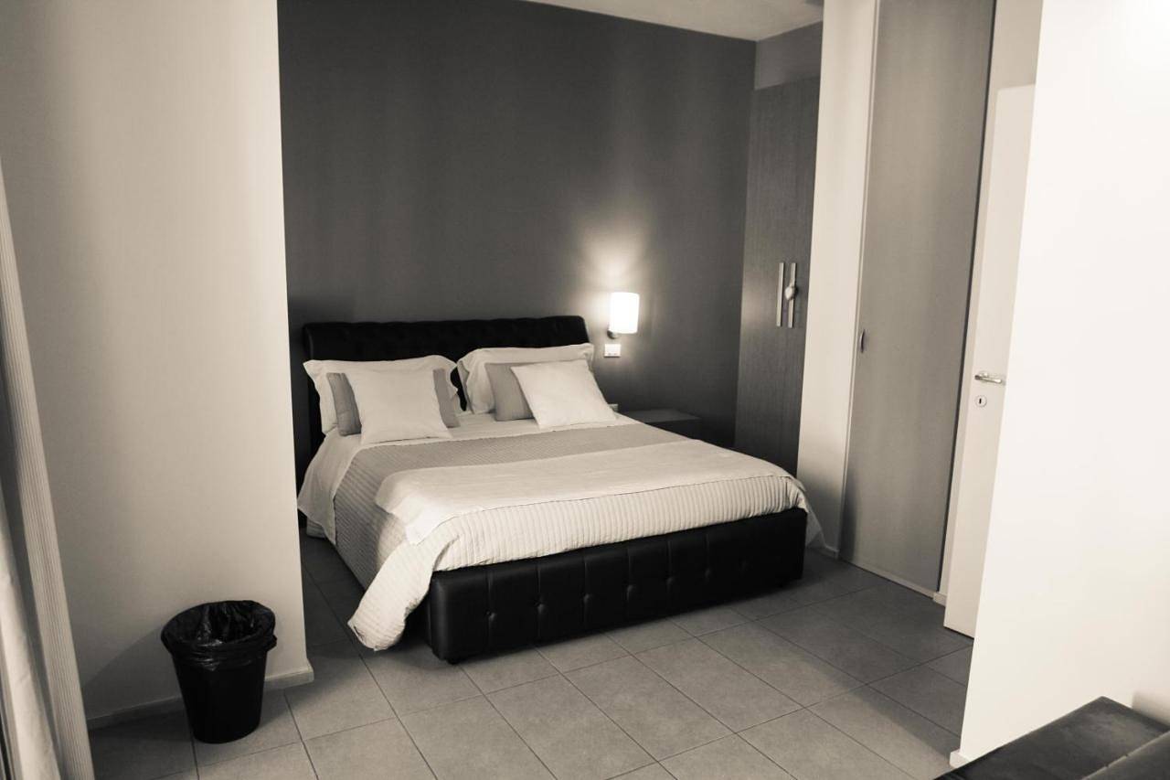 Double Room with Private Bathroom in Bitetto, Provincia di Bari