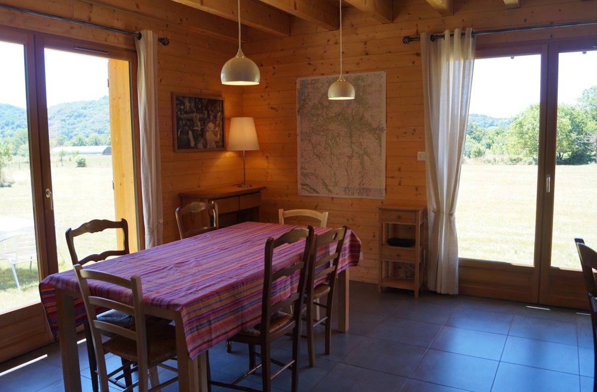 Gîte "Le Chalet du Charlissou" in Champs-sur-Tarentaine-Marchal, Parc naturel régional des Volcans d'Auvergne