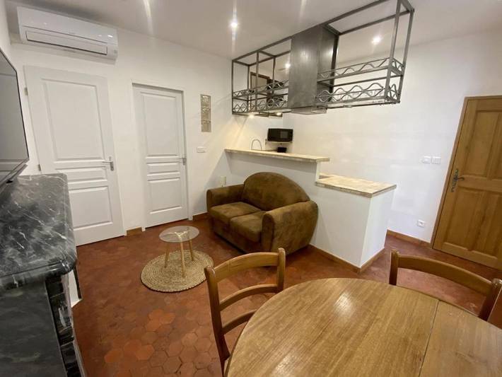 Location de vacances pour 12 personnes, avec vue et balcon à Barjols - 3