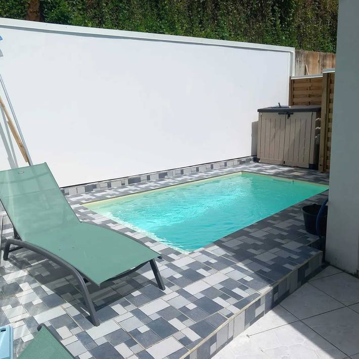 Appartement de vacances pour 4 personnes, avec balcon et piscine