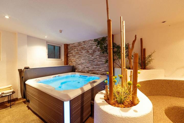 Hôtel pour 2 personnes, avec Balcon et Jacuzzi ainsi que Terrasse et Sauna dans St. Magdalena (Gsies) - 4