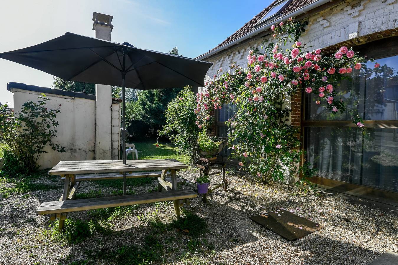 Maison de vacances « Au Dormeur Du Val D'Authie » avec terrasse, jardin privés et Wi-Fi in Maintenay, Région de Montreuil