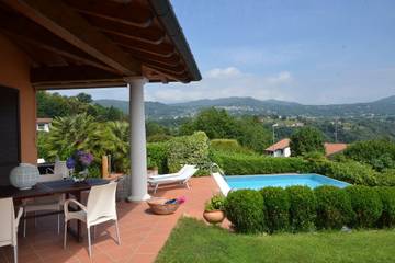 Villa für 8 Personen in Comune di Meina, Lago Maggiore (Piemont), Bild 4