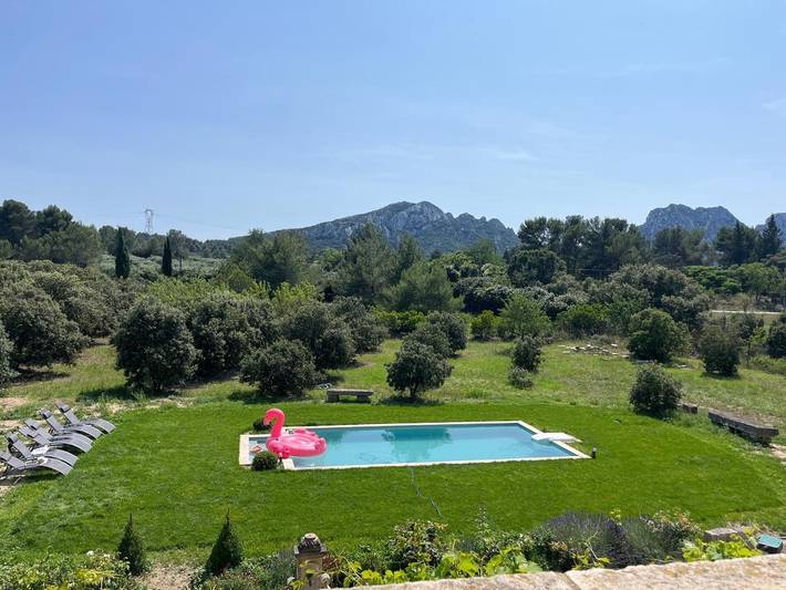 Chambre d’hôte pour 2 personnes, avec Balcon et Terrasse ainsi que Jardin et Piscine