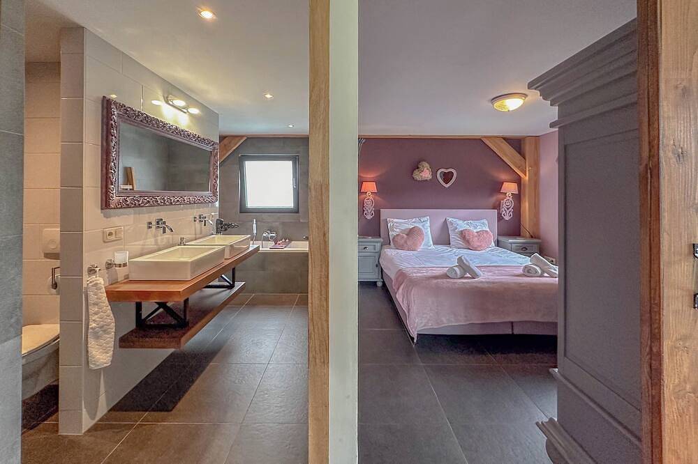 Romantische Villa voller Luxus und Komfort in Alphen, Nordbrabant