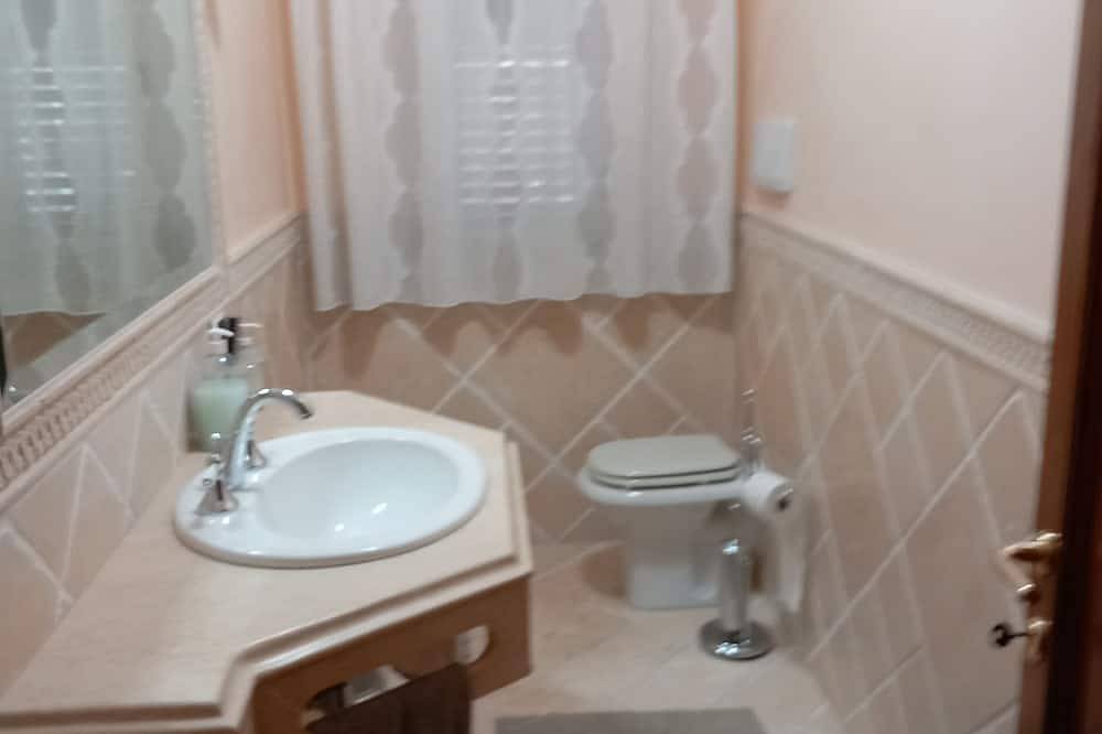 Villa Il Matto con piscina a sale, con spa e sauna in Arezzo, Provincia di Arezzo