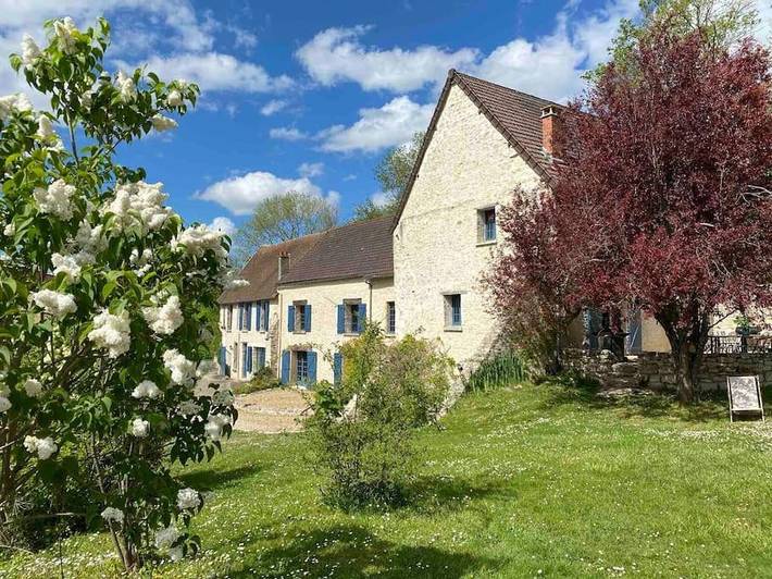 Cottage pour 15 personnes, avec jardin et vue, animaux acceptés dans Parnes
