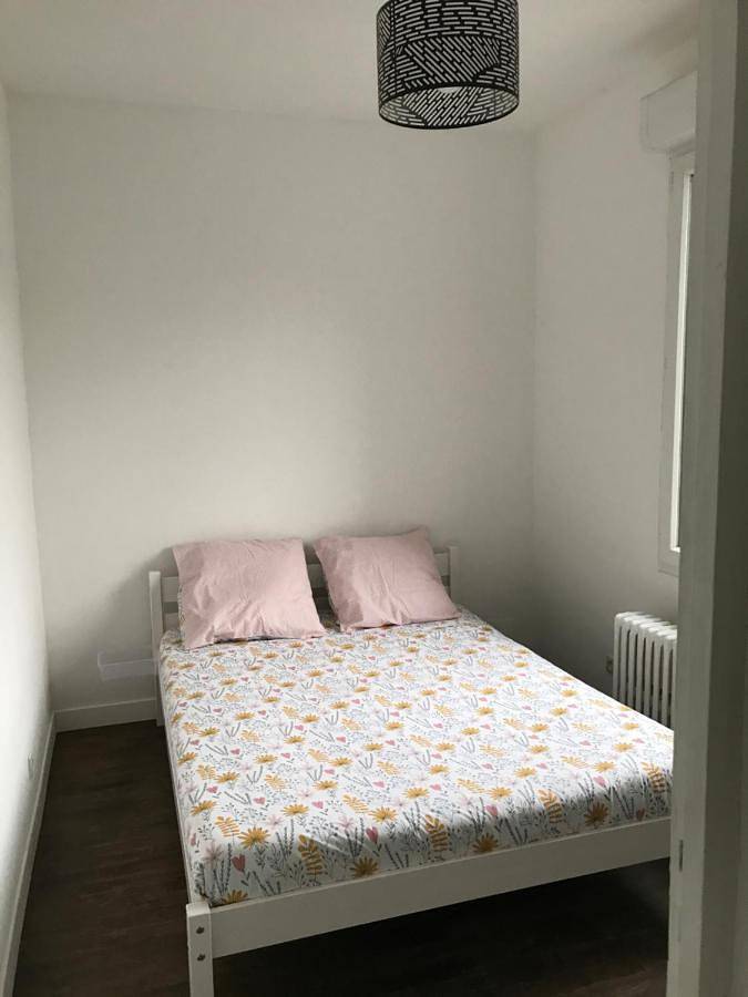 Appartement entier, Rdc Maison privée avec très grande cour in Souppes-sur-Loing, Seine-et-Marne