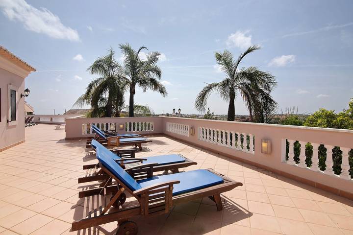 Chalet para 12 personas, con jacuzzi y jardín, Se admiten mascotas en Algarve - 2