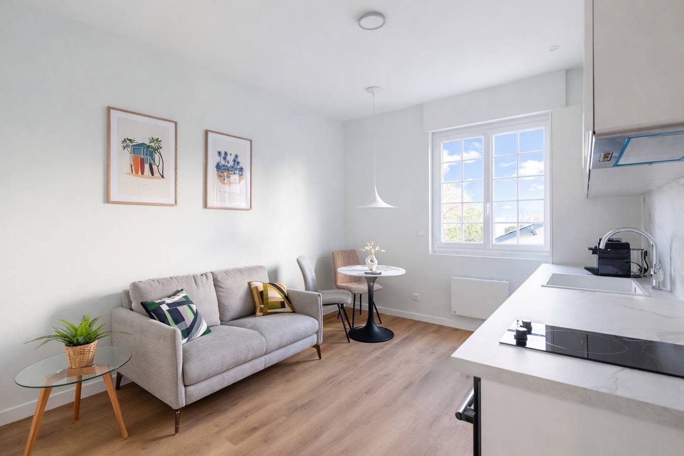 Appartement entier, Nid Douillet aux Portes de Bordeaux – Calme & Design in Pessac, Région de Bordeaux