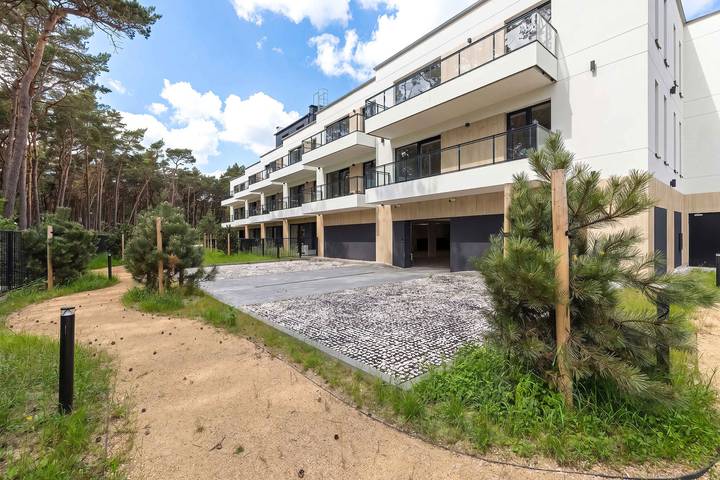 Ganze Wohnung, Cozy Apartment Near the Beach | Parking | Terrace in Międzywodzie, Baltic Sea Pomerania