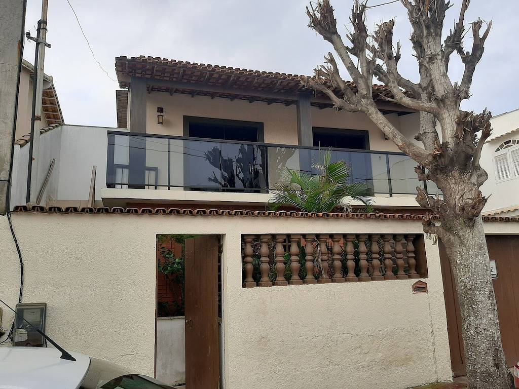 Haus in Praia dos Anjos in Praia do Forno, Rio de Janeiro (Bundesstaat)