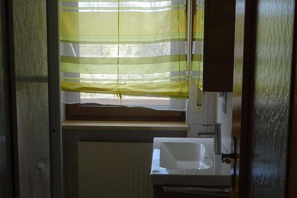Ganze Wohnung, Fewo mit Balkon perfekt für Ihren Urlaub mit der Familie in Muhr am See, Fränkisches Seenland