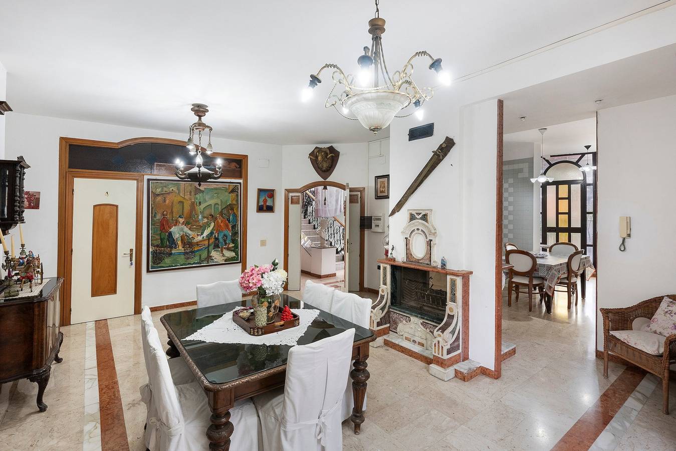 Appartement entier, Villa Pompeii Ruiins avec terrasse privée, Wi-Fi et climatisation in Torre Annunziata, Parc national du Vésuve