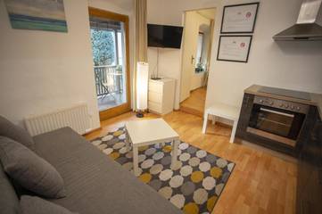 Gîte pour 4 personnes, avec terrasse et vue à Hall in Tirol