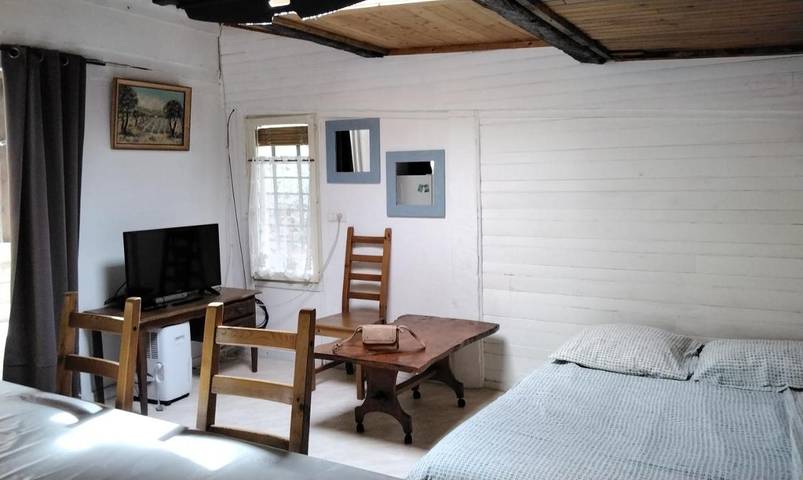 Gîte pour 4 personnes, avec terrasse à Méounes-lès-Montrieux - 3