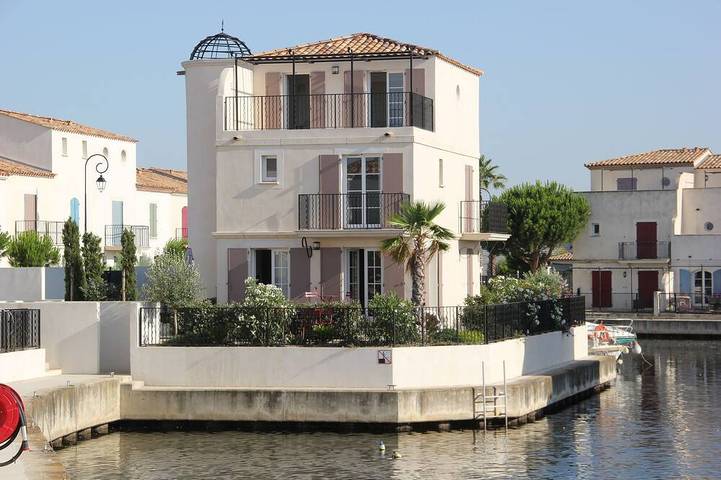 Ferienhaus für 8 Personen, mit Garten und Balkon in Aigues-Mortes
