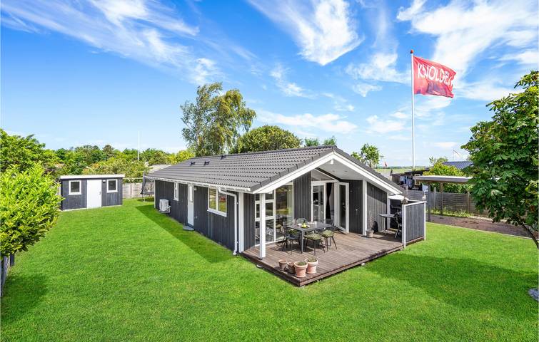 Ferienhaus für 5 Personen, mit Terrasse und Garten in Næsby Strand Seeland