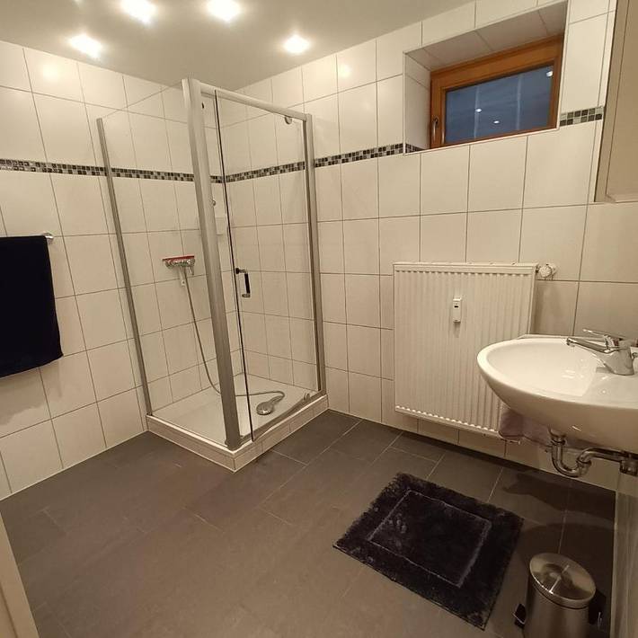 Ferienwohnung für 3 Personen, mit Seeblick und Ausblick sowie Terrasse in Mengen - 2