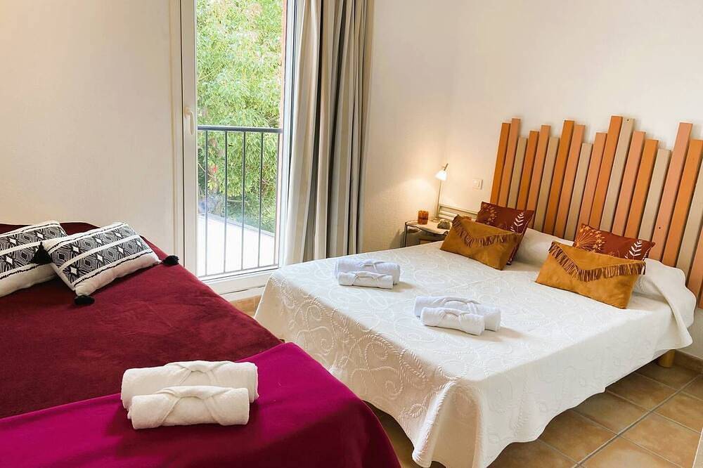Apartamento entero, Mini villa Messicana. 5 pers,  piscine, 500 m plage in San Ciprianu, Lecci