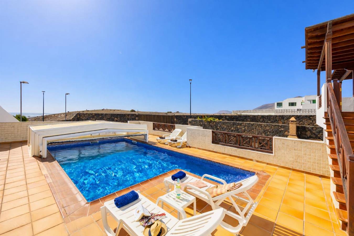 Chalet para 9 personas con terraza in Conil, Tías